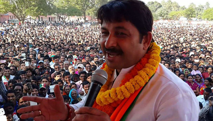 LS: BJP North East Delhi candidate Manoj Tiwari holds roadshow in Burari