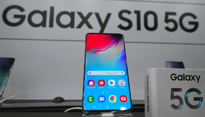 Worlds first 5G smartphone released in South Korea