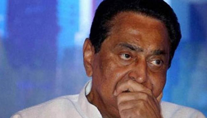 MP Political Crisis : Chief Minister Kamalnath in dilemma