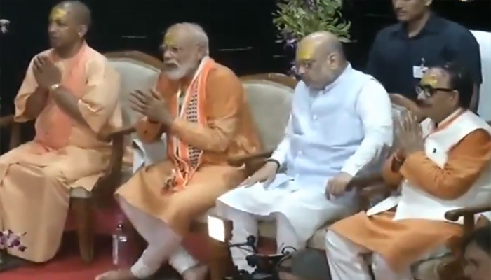 PM in Varanasi: Modi, Shah perform Ganga Aarti at Dashashwamedh Ghat