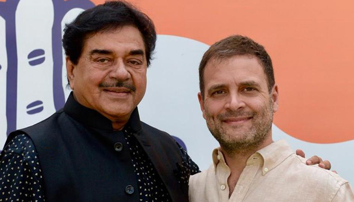 Shatrughan Sinha joins Cong, says BJP one man show two man army