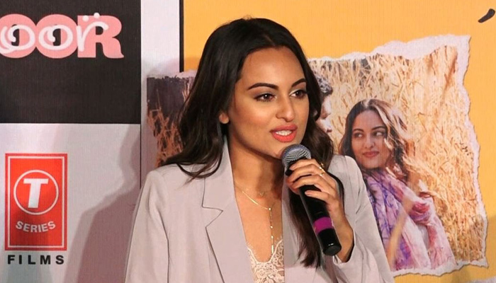 I dont lose hope, I always look forward to do my best: Sonakshi Sinha
