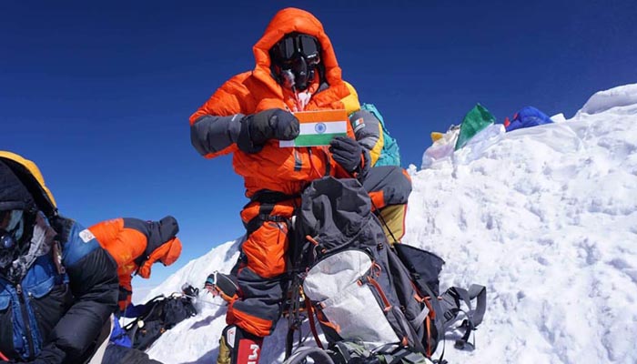 Indian scales two of worlds highest mountains in just six days