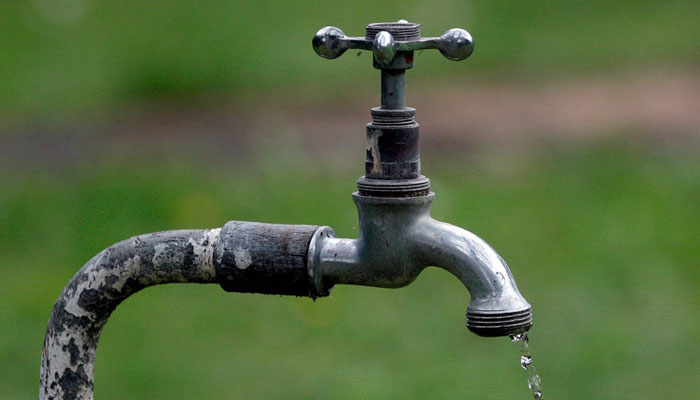 Gujarat: Wasting water in Dahod to invite fine this summer
