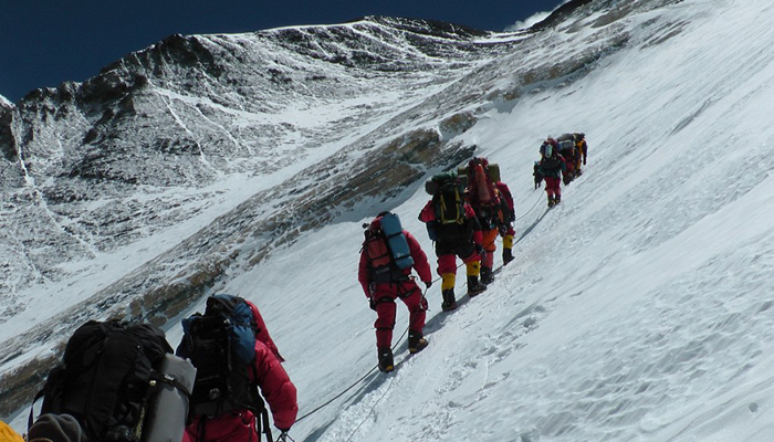 Team of eight climbers go missing on way to Nanda Devi peak