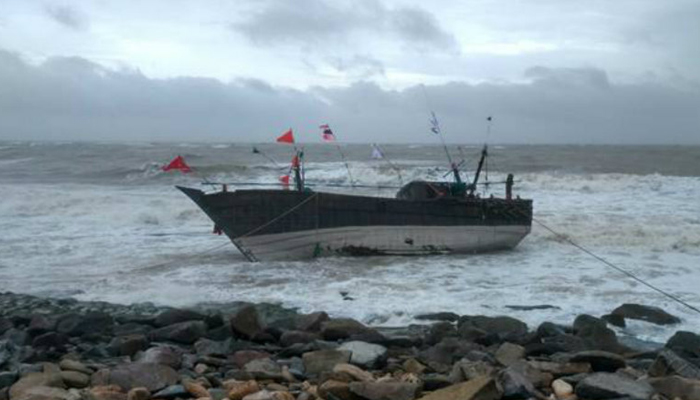 Cyclone Vayu: Gujarat on alert, people from coast to be evacuated