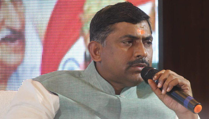 Cong-JD(S) govt in Ktaka may fall before year-end: BJP leader