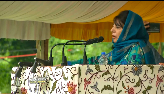 Tinkering with Article 35A will be like setting powder keg on fire: Mehbooba