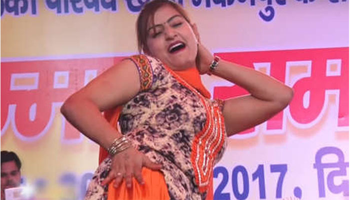 New Haryanvi Dancer Monika Chaudhary Video