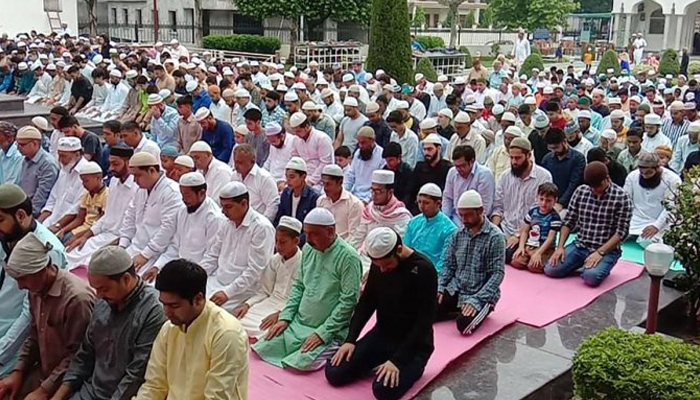 Eid al-Adha prayers peaceful in Kashmir: Police