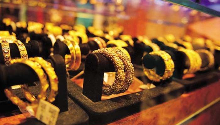 Gold drops Rs 68 on rupee appreciation, weak demand