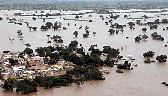 As water recedes in flood-hit Punjab, threat of epidemic diseases emerges