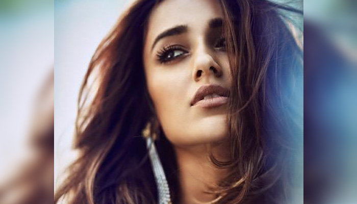 Ileana Dcruz tweets the spookiest thing ever- know more