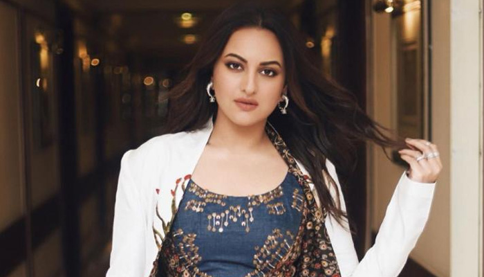 Sonakshi Sinha to have special appearance in Laal Kaptaan