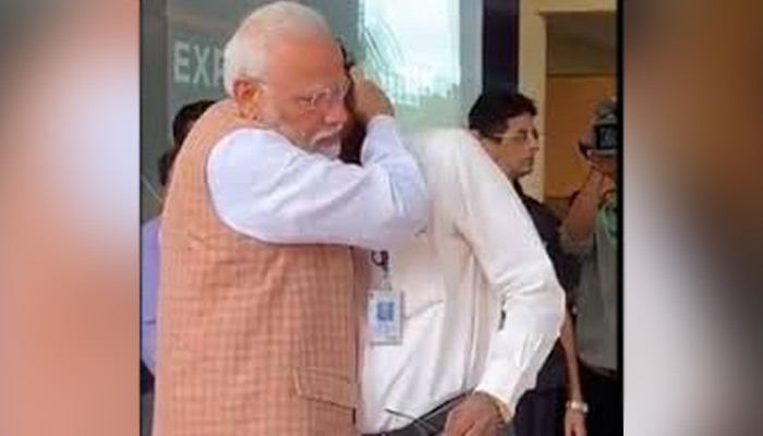 PM Narendra Modi gives tight hug to emotional ISRO chief