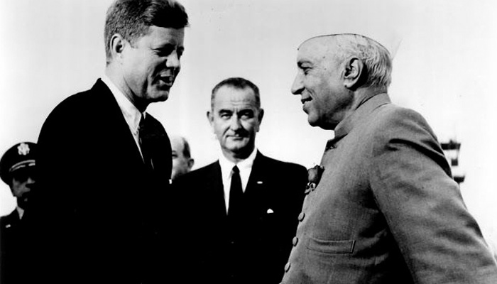 Nehru only Indian PM to be greeted on arrival at airport by US Prez: Cong