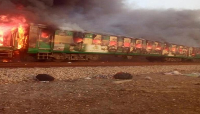 At least 73 killed as fire breaks out in train in Pakistan