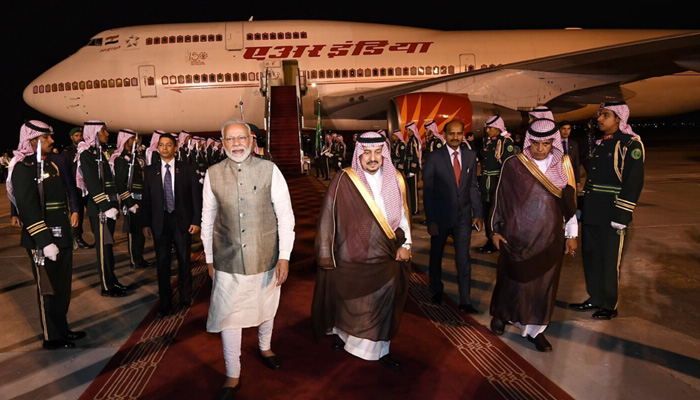 PM arrives in Saudi Arabia to attend key economic forum