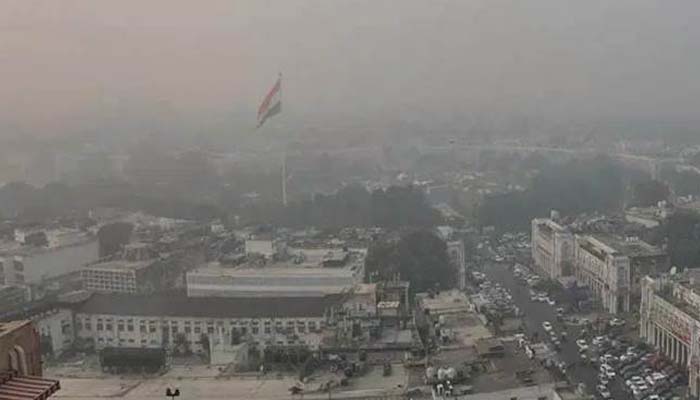 Delhi records marginal improvement in its air quality
