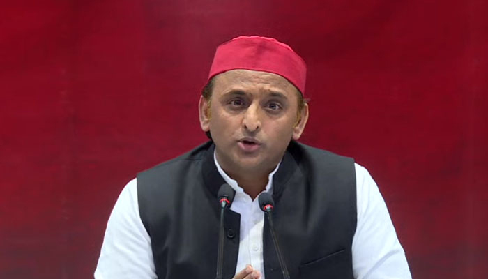 Akhilesh targets BJP over Moodys cutting Indias credit rating outlook