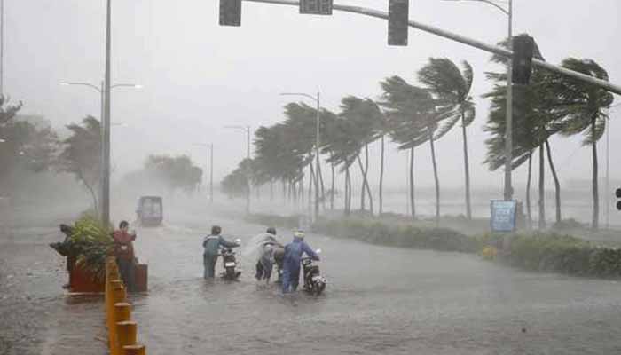 Typhoon Phanfone kills at least 16 people in Philippines