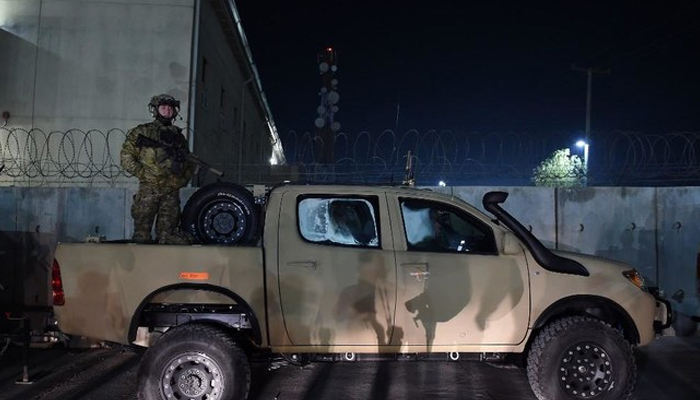 Suicide bomber hits gate of Bagram Air Base in Afghanistan