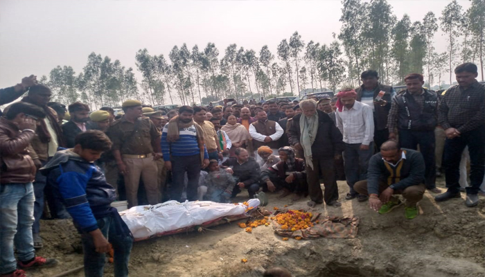 Unnao rape victim buried after govt promises job, police security