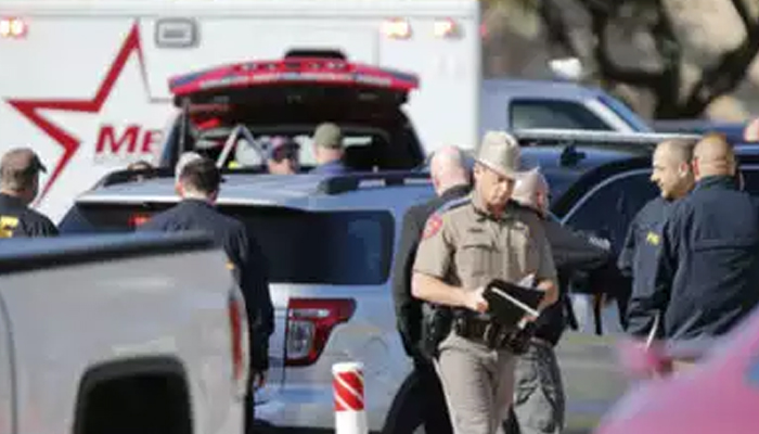Around 2 dead, 1 critically injured in Texas church shooting