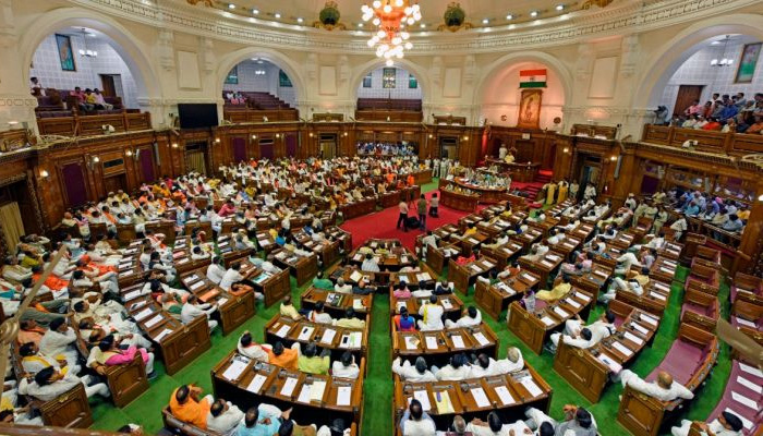 HP Assembly ratifies bill to extend quota for SCs, STs
