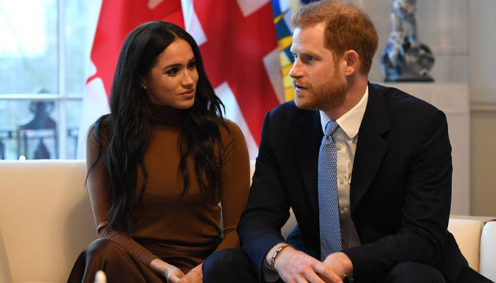 Meghan Markle returns to Canada amid UK royal crisis