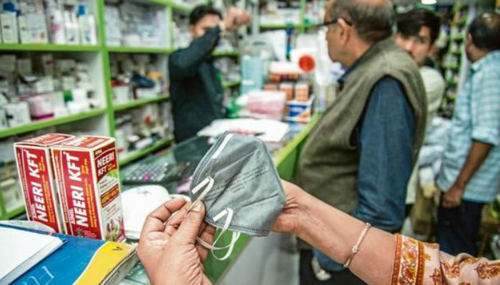 Govt took Strict action: Mask-Sanitizer sellers beware!