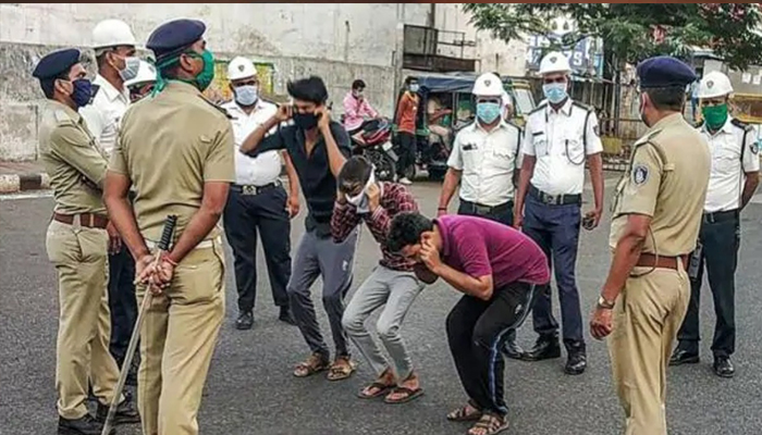 Lockdown: Mumbai cops subject violators to murga punishment