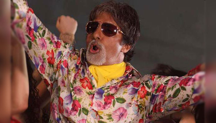 Kya they kya ho gaye: Sr Bachchan shares throwback picture from Kabhi Kabhi