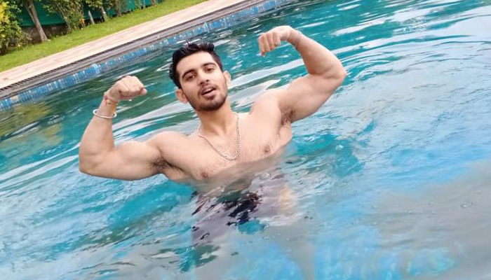Anmol Gugnani: His Fitness journey to Charming looks!