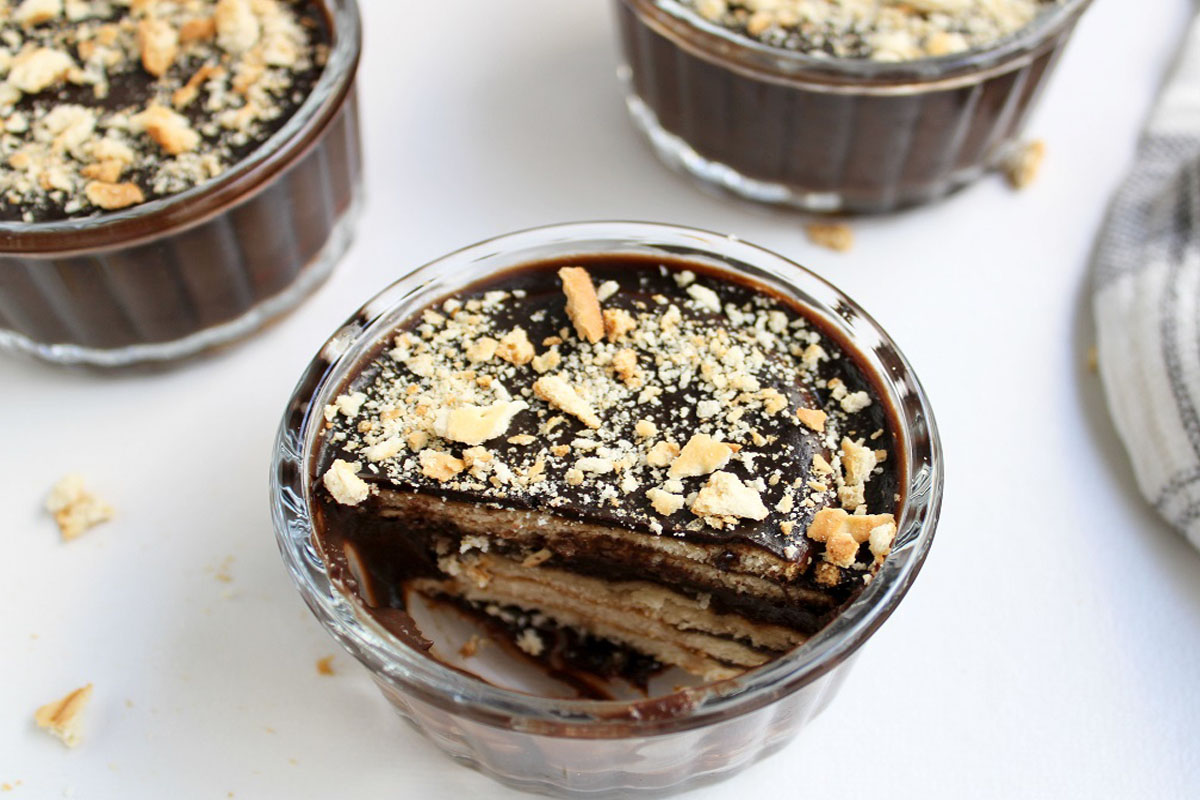 Enjoy this Super Easy Chocolate Biscuit Pudding At Home