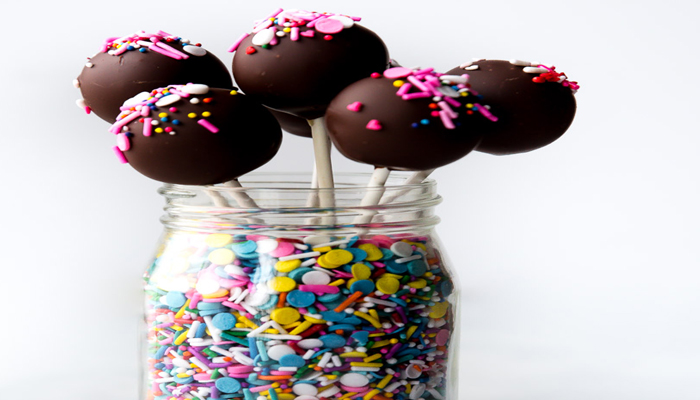 Lift Your Mood with this Chocolate Pops