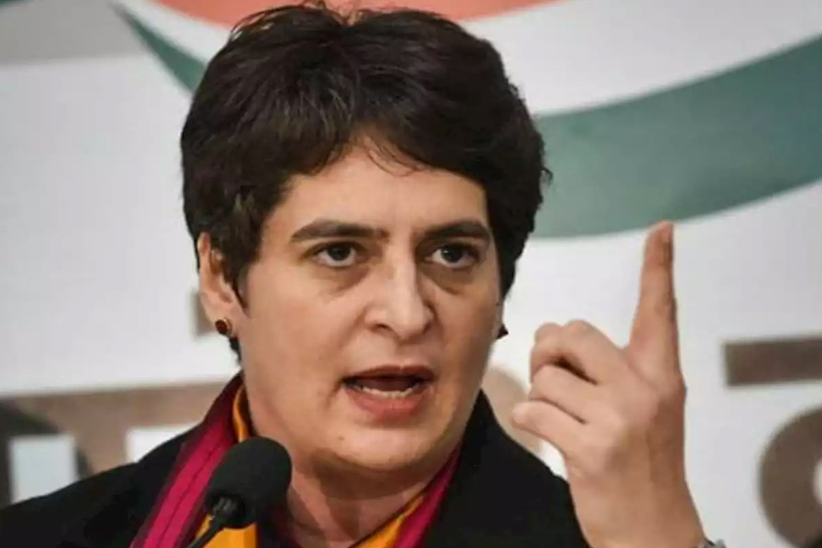 Yogi Govt using Police as tool of oppression: Priyanka Gandhi