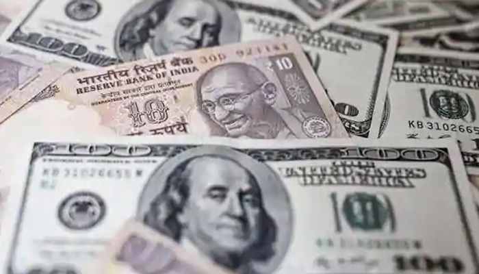 Rupee settles flat at 74.75 against US dollar