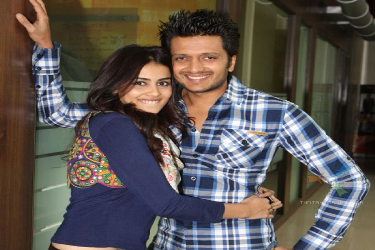Star Couple Riteish And Genelia Pledge To Donate Organs