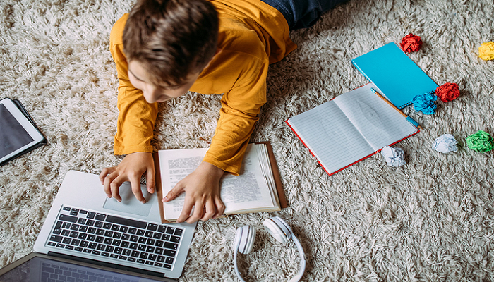 Students lose concentration while spending hours on gadgets, here’s how to tackle