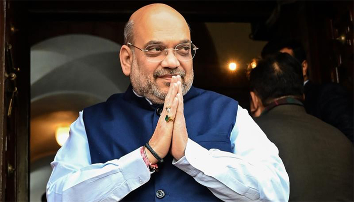 Amit Shah springs a surprise, walks on Chennai road to greet supporters