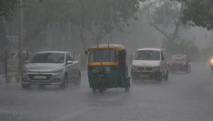 Fresh spell of rains keep temperature comfortable in Delhi