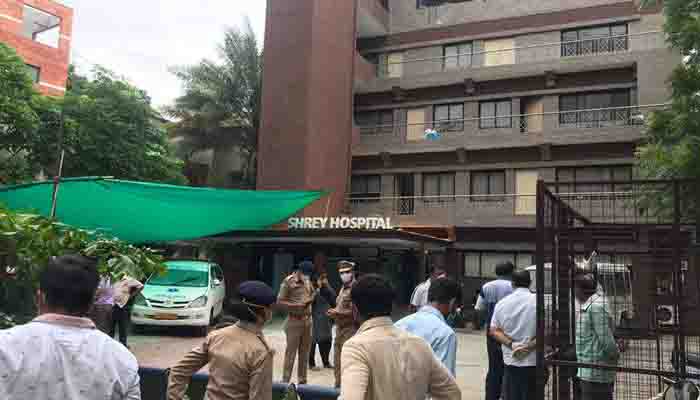 Massive fire breaks out in Covid hospital; 8 patient dead