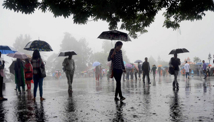 IMD issues alert in many states; Heavy rain in Telangana & Maharashtra