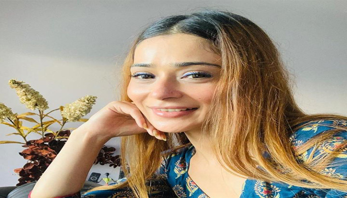 TV Actor Sara Khan Tests Positive for Coronavirus