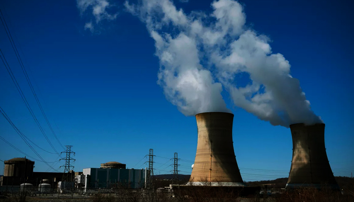 US gives first-ever OK for small commercial nuclear reactor