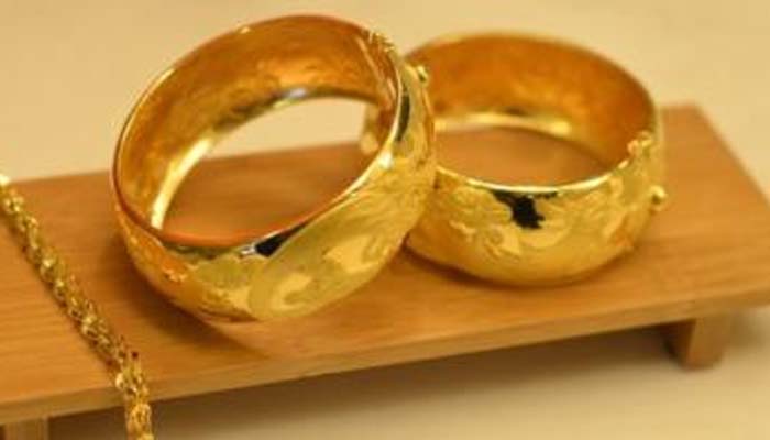 Gold Silver Price Today: Gold rates below Rs 45,000 Check!