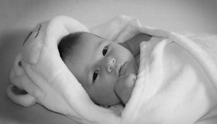 Breastfeeding not associated with COVID-19 in newborns: Study