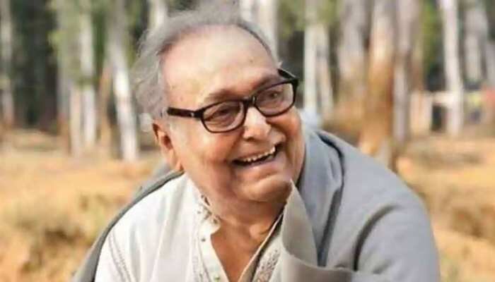 Soumitra Chatterjee funeral: Actors loved ones bid emotional adieu to him