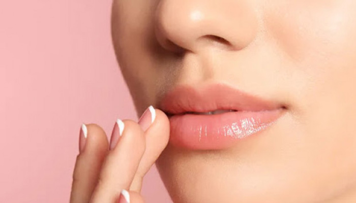 How to take care of your Lips Naturally in Winters?